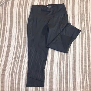 Black Capri Athletic Leggings with mesh detailing